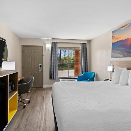 Days Inn By Wyndham Petersburg/South Fort Lee Exterior photo
