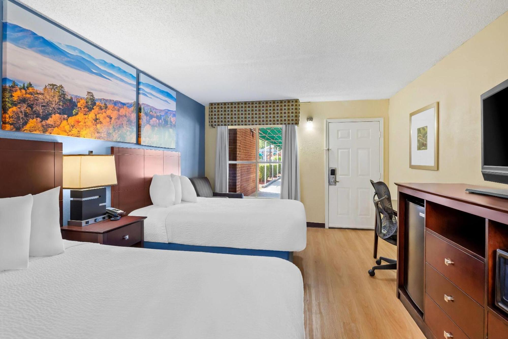 Days Inn By Wyndham Petersburg/South Fort Lee Exterior photo